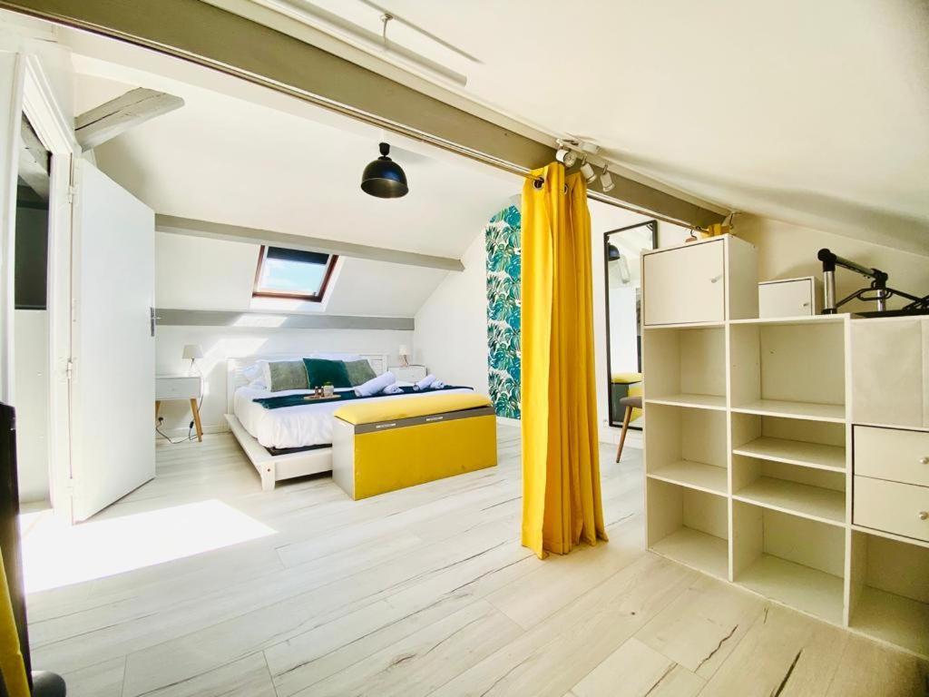Appartement Douillet 1 Chambre - Centre Ville 아르장퇴유 외부 사진