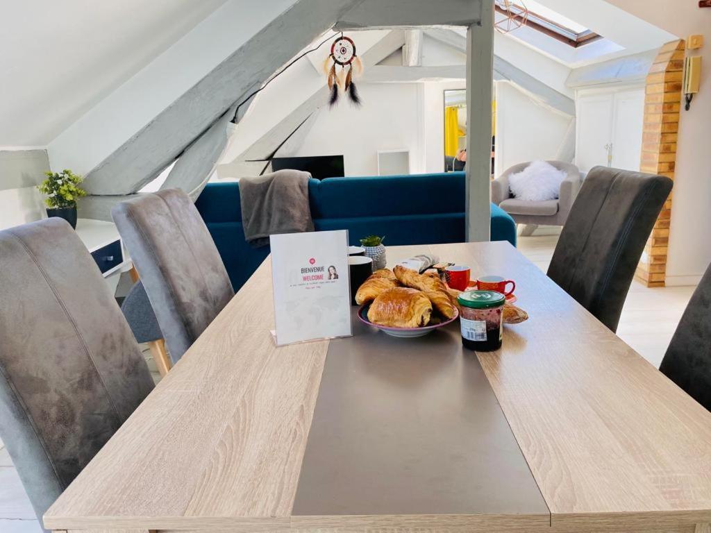 Appartement Douillet 1 Chambre - Centre Ville 아르장퇴유 외부 사진